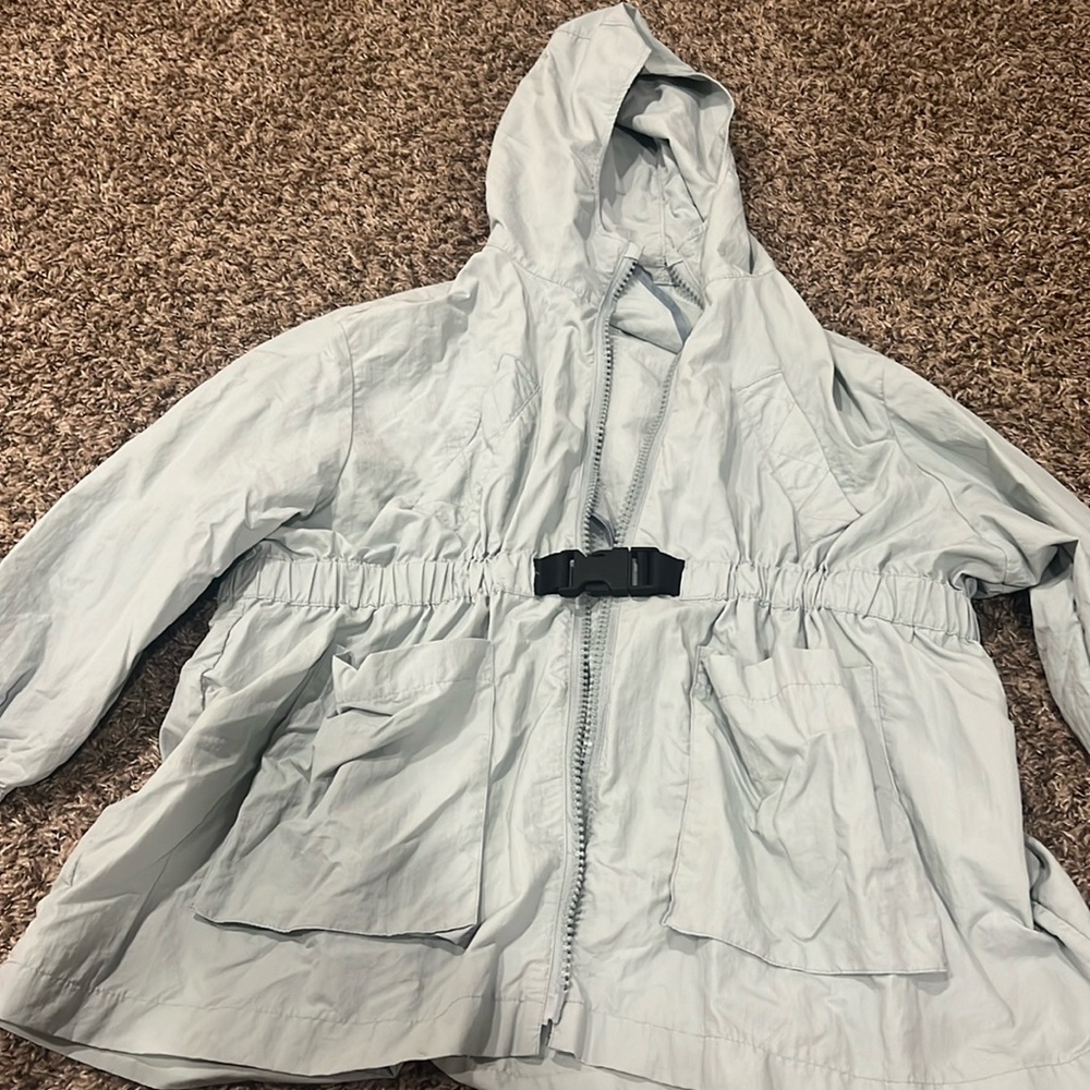 🔥 Zara raincoat